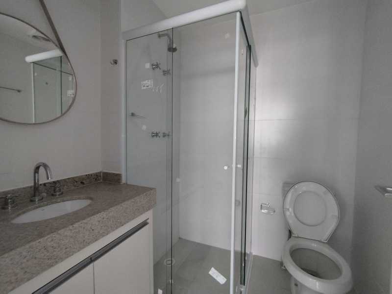 Apartamento para alugar com 1 quarto, 63m² - Foto 8