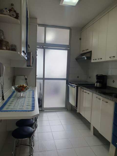 Apartamento à venda com 3 quartos, 84m² - Foto 7