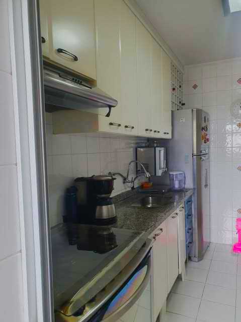 Apartamento à venda com 3 quartos, 84m² - Foto 13