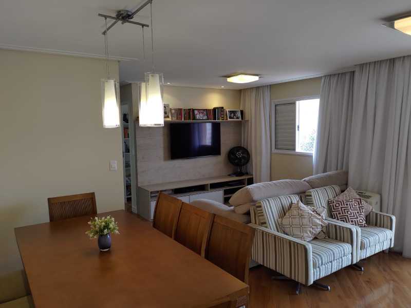 Apartamento à venda com 2 quartos, 70m² - Foto 10