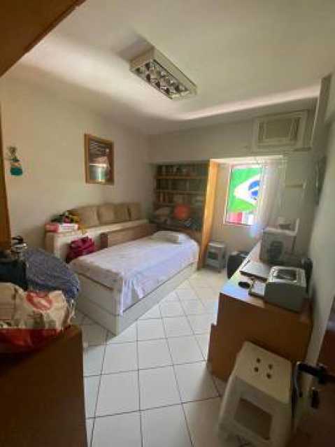 Apartamento à venda com 4 quartos, 131m² - Foto 12