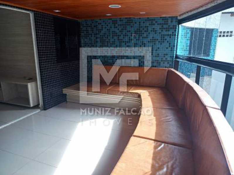 Apartamento à venda com 4 quartos, 179m² - Foto 14