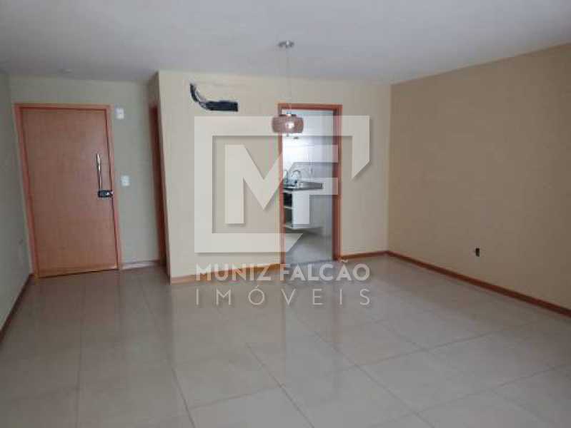 Apartamento à venda com 4 quartos, 179m² - Foto 18