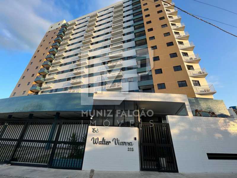 Apartamento à venda com 1 quarto, 40m² - Foto 2