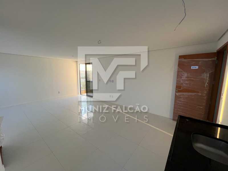 Apartamento à venda com 1 quarto, 40m² - Foto 11