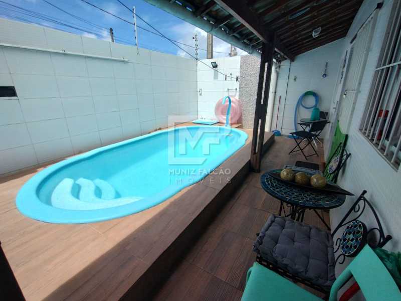 Casa à venda com 3 quartos, 80m² - Foto 4