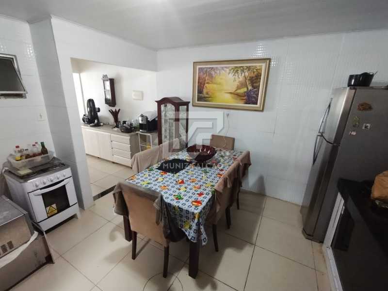 Casa à venda com 3 quartos, 80m² - Foto 12