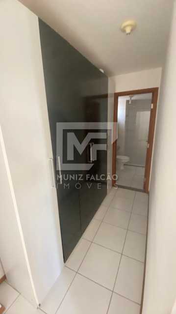 Apartamento para alugar com 1 quarto, 46m² - Foto 13