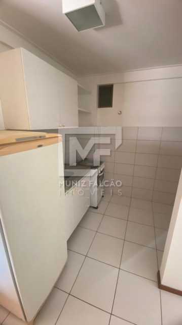 Apartamento para alugar com 1 quarto, 46m² - Foto 15