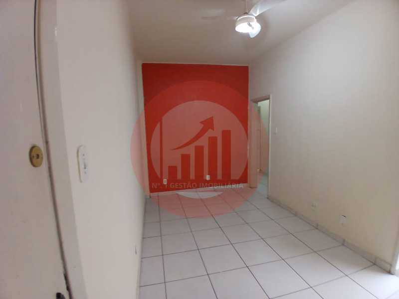 Apartamento para alugar com 3 quartos, 75m² - Foto 1