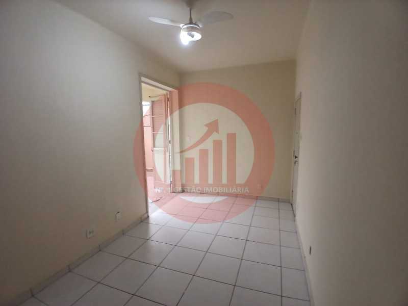 Apartamento para alugar com 3 quartos, 75m² - Foto 5