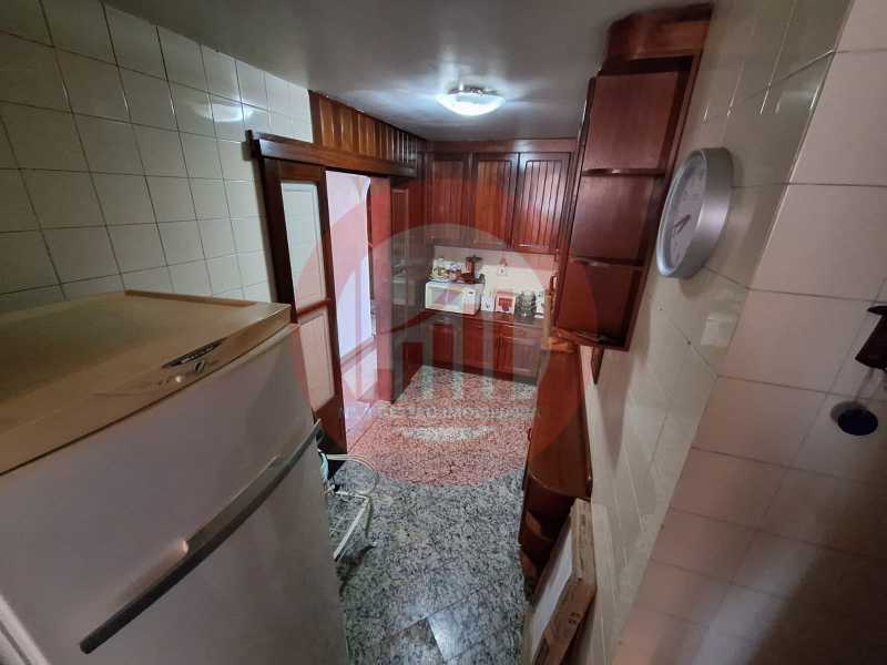 Cobertura à venda e aluguel com 3 quartos, 185m² - Foto 11