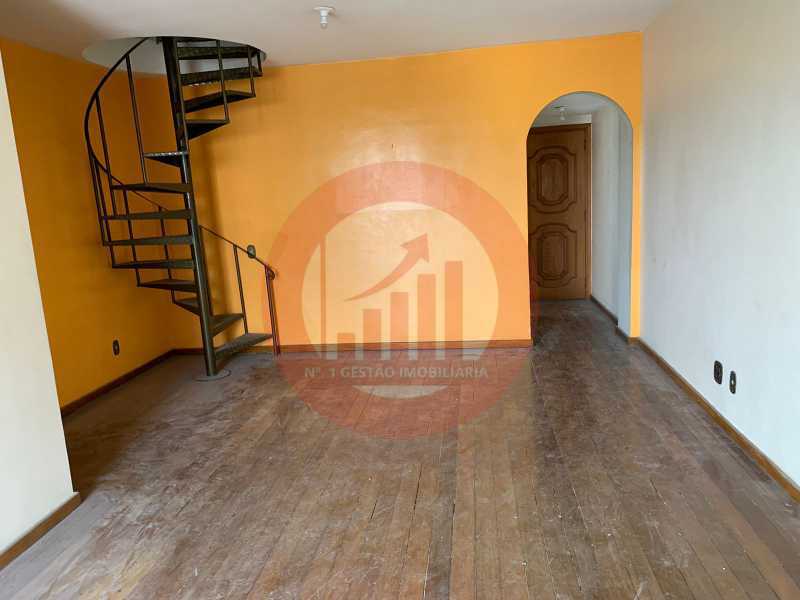 Cobertura à venda com 4 quartos, 212m² - Foto 3