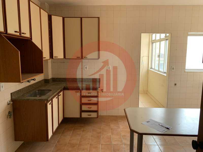 Cobertura à venda com 4 quartos, 212m² - Foto 25