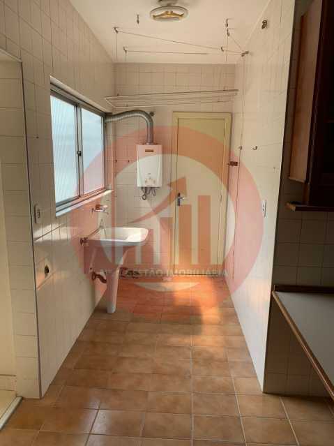 Cobertura à venda com 4 quartos, 212m² - Foto 28