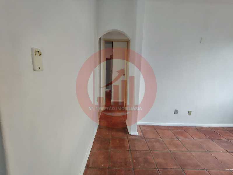 Apartamento à venda com 2 quartos, 60m² - Foto 6