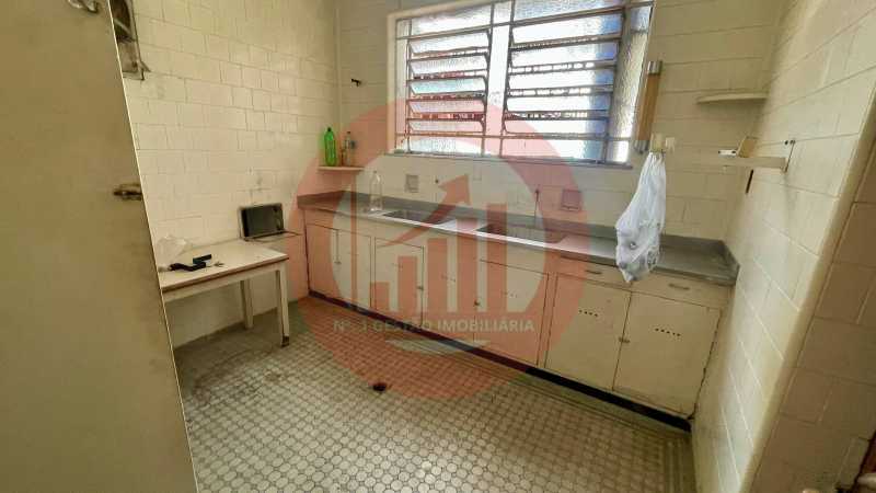 Casa, 7 quartos, 263 m² - Foto 10