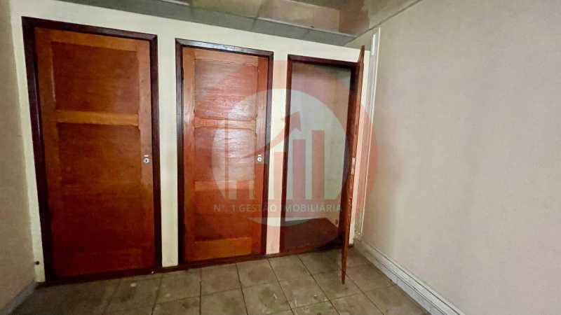 Casa, 7 quartos, 263 m² - Foto 12