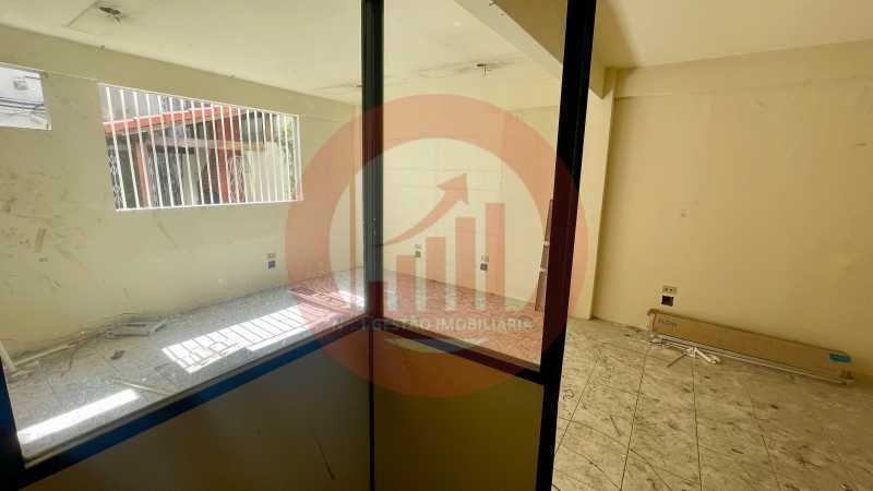 Casa, 7 quartos, 263 m² - Foto 17