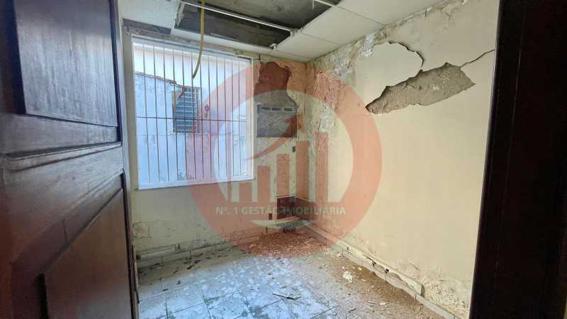 Casa, 7 quartos, 263 m² - Foto 23