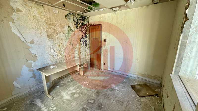 Casa, 7 quartos, 263 m² - Foto 26