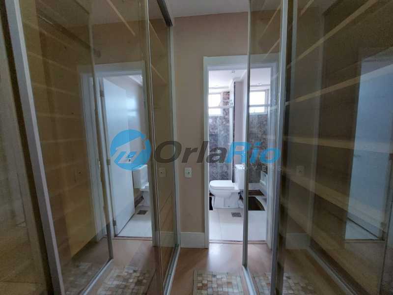 Cobertura à venda com 4 quartos, 240m² - Foto 14