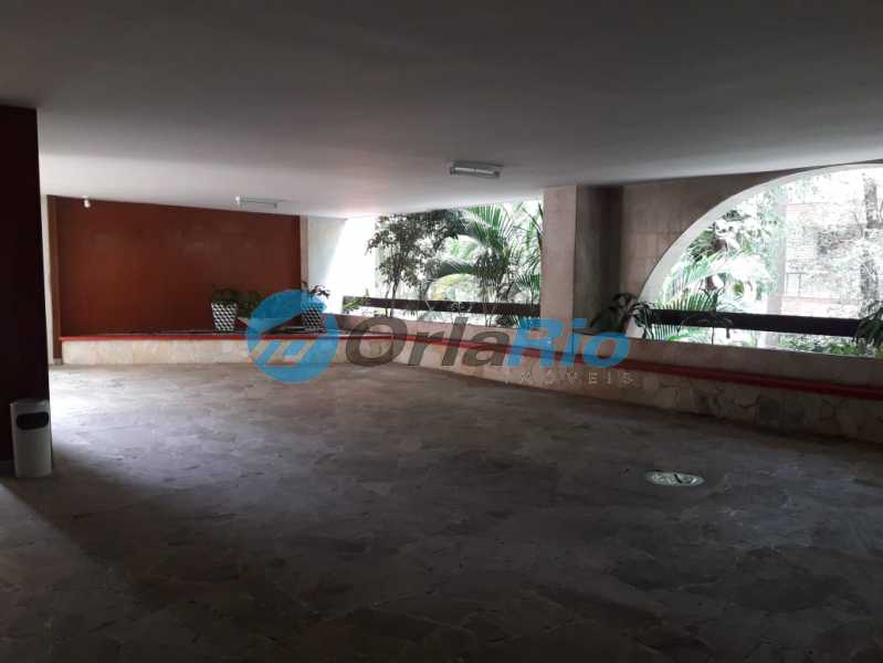 Apartamento à venda com 3 quartos, 140m² - Foto 29