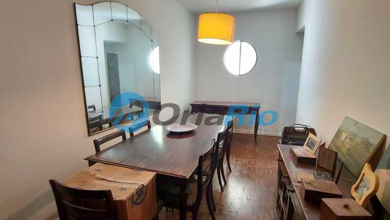 Apartamento à venda com 3 quartos, 140m² - Foto 8