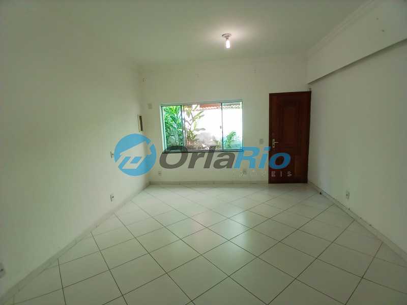 Apartamento para alugar com 2 quartos, 67m² - Foto 4