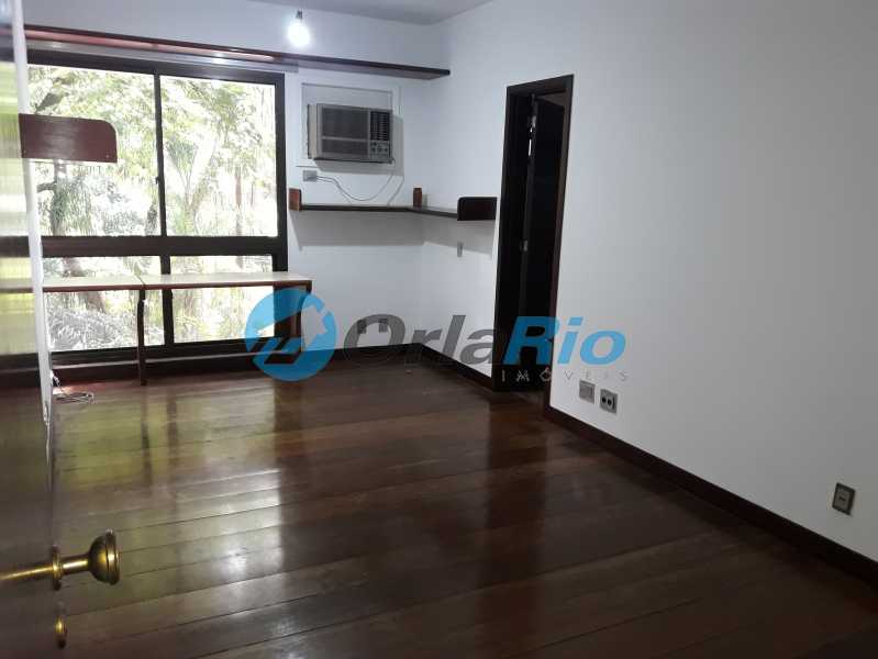 Apartamento à venda com 4 quartos, 251m² - Foto 8