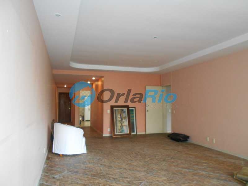 Apartamento à venda com 3 quartos, 150m² - Foto 1