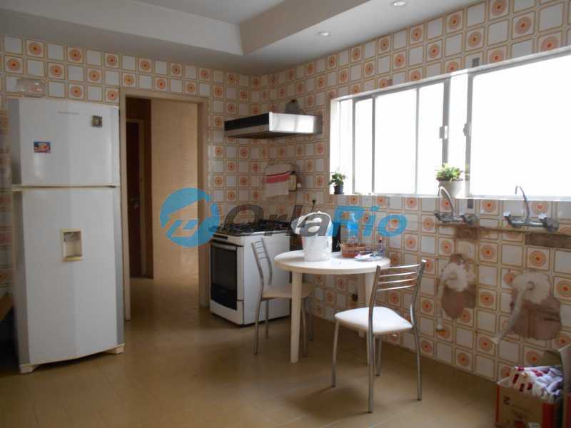 Apartamento à venda com 3 quartos, 150m² - Foto 13