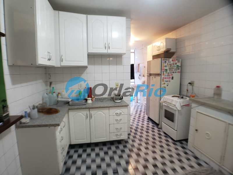 Apartamento à venda com 2 quartos, 98m² - Foto 14