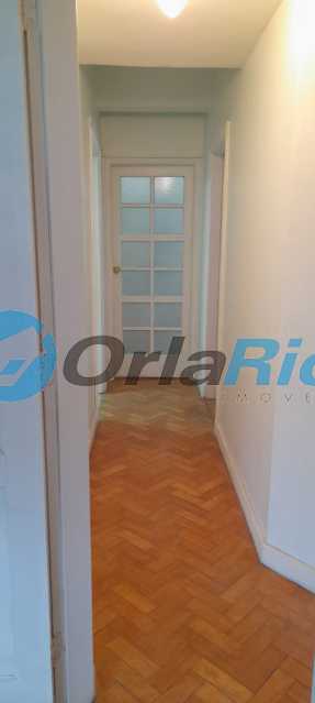 Apartamento à venda com 3 quartos, 101m² - Foto 2