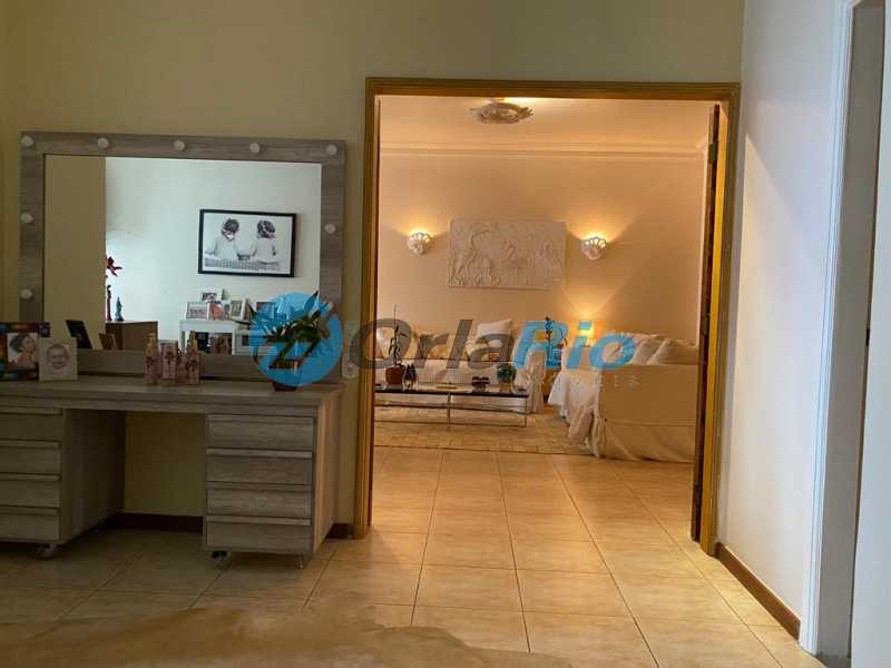 Apartamento à venda com 3 quartos, 161m² - Foto 12