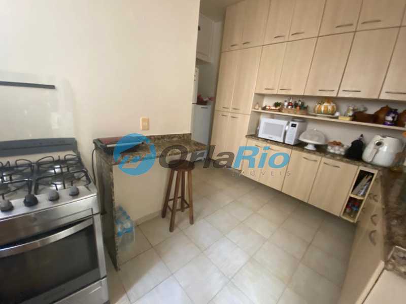 Apartamento à venda com 3 quartos, 161m² - Foto 19