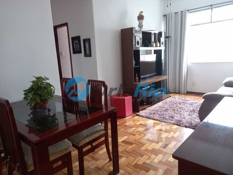 Apartamento à venda com 2 quartos, 63m² - Foto 2