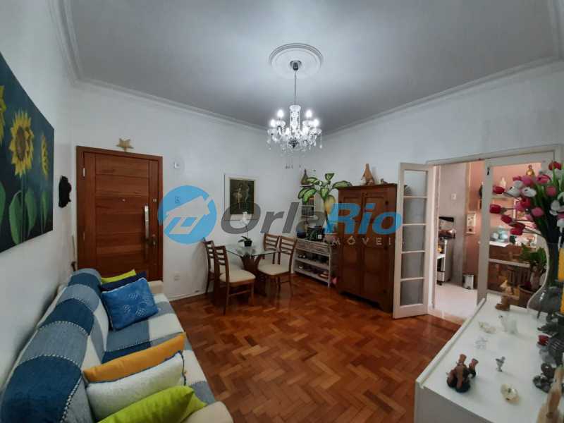 Apartamento à venda com 2 quartos, 68m² - Foto 1