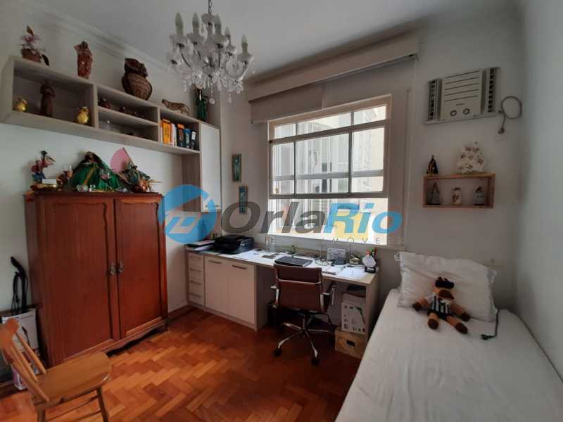 Apartamento à venda com 2 quartos, 68m² - Foto 8