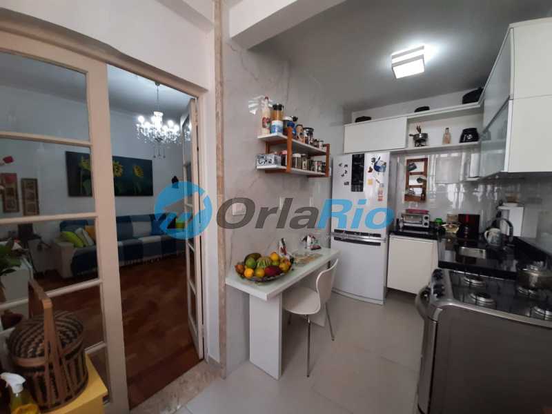 Apartamento à venda com 2 quartos, 68m² - Foto 14