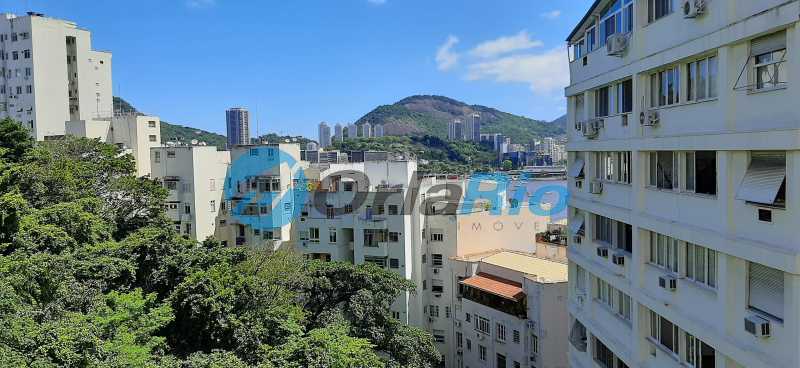 Apartamento à venda com 2 quartos, 84m² - Foto 2