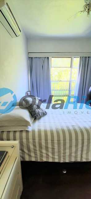 Apartamento à venda com 2 quartos, 84m² - Foto 9