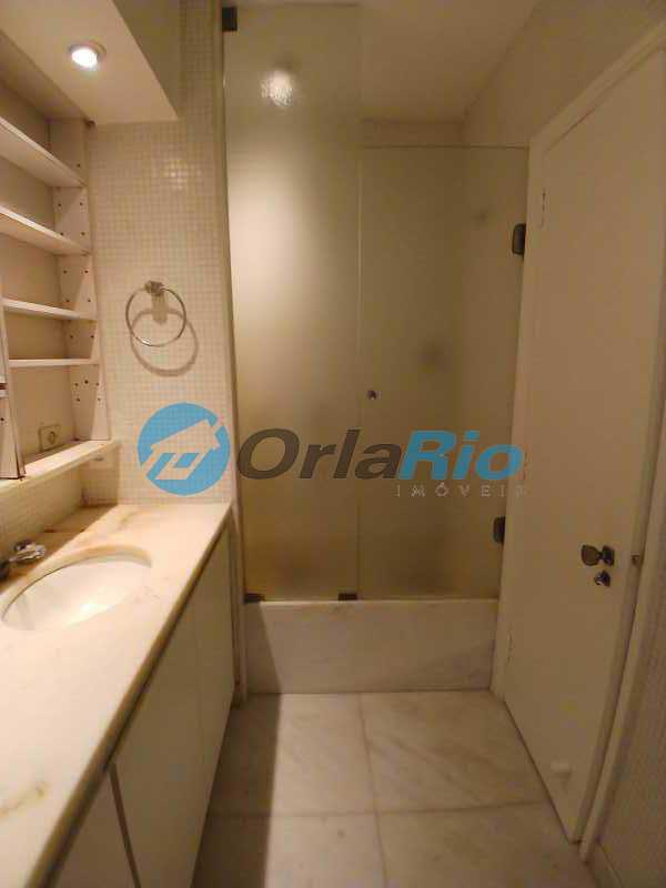 Apartamento para alugar com 3 quartos, 165m² - Foto 10