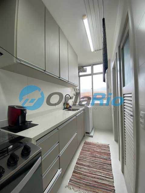 Apartamento à venda com 2 quartos, 80m² - Foto 12