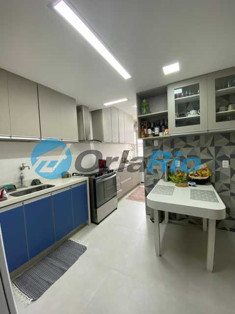 Apartamento à venda com 2 quartos, 80m² - Foto 14