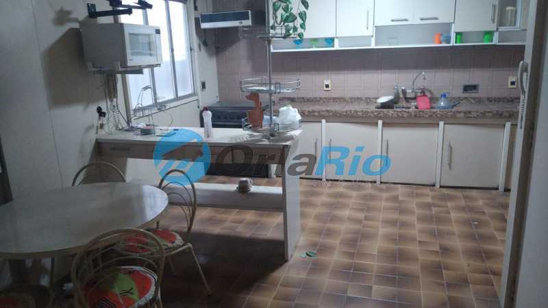 Apartamento à venda com 3 quartos, 156m² - Foto 5