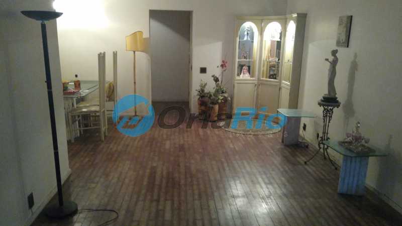 Apartamento à venda com 3 quartos, 156m² - Foto 1