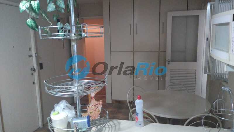 Apartamento à venda com 3 quartos, 156m² - Foto 8