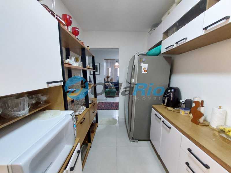 Apartamento à venda com 3 quartos, 120m² - Foto 27