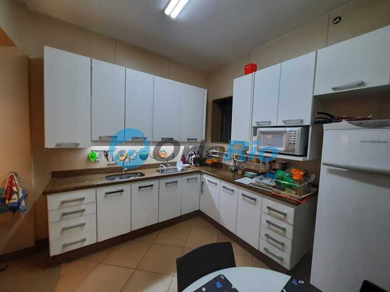 Apartamento à venda com 3 quartos, 290m² - Foto 19